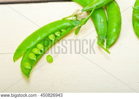 Hearthy Fresh Green Peas