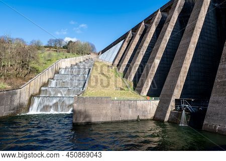 Wimbleball Dam
