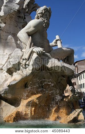 Fontana Dei Quattro Fiumi eller springvand af de fire floder af Gian Lorenzo Bernini, toppet af Obe