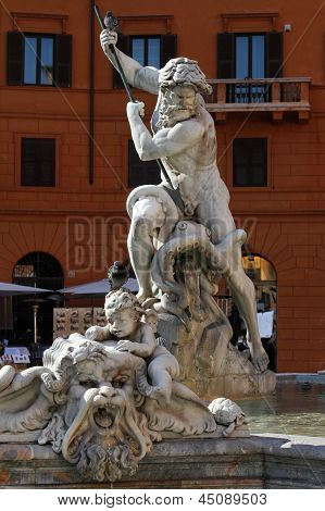 La parte del bacino della Fontana Del Nettuno