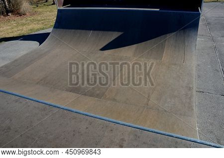 Metal Construction Ramp For Skateboarding, Serves As A Platform For Riding With An Inline Scooter Or