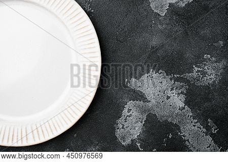 White Plate Empty Utensil Set With Copy Space For Text Or Food With Copy Space For Text Or Food, Top