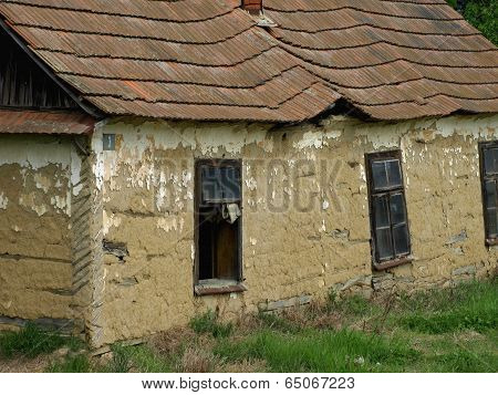 old abandoned houses made of mud