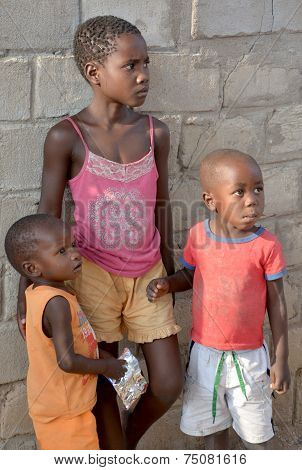 child living in town of Bangani