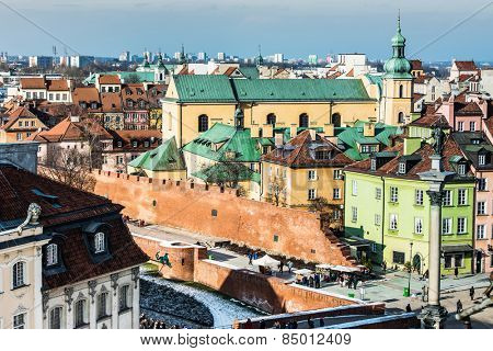 beautiful view of the center of Warsaw, Castle Square and the Barbakan