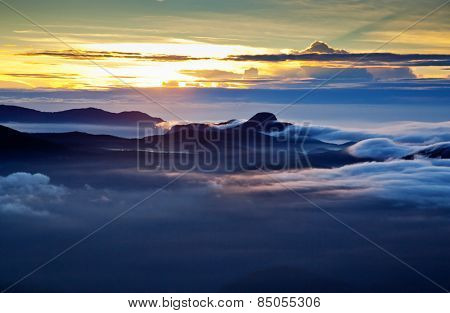 Amazing sunrise seen from Sri Pada