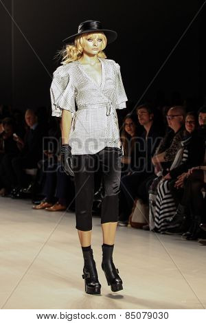 NEW YORK - FEBRUARY 13: A model walks the runway at the Mark & Estel Fall/Winter 2015 collection during Mercedes-Benz Fashion Week in New York on February 13, 2015.