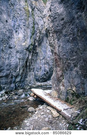 Canyon