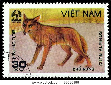 Vintage  Postage Stamp.   Wolf Mountain.
