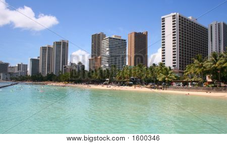 Waikiki Beach