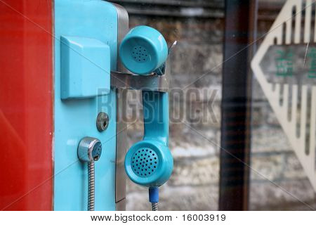 Blå telefon modtager