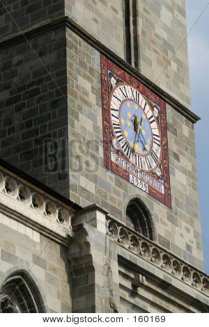 Ceas Biserica Neagra