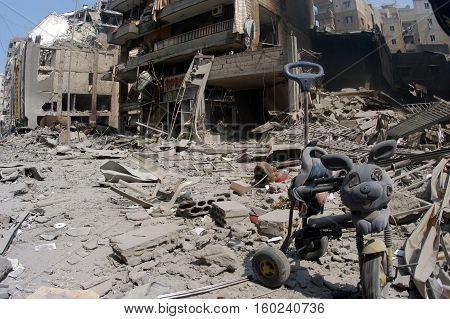 BEIRUT, LEBANON - JULY 26 : Buildings destroyed by Israeli bombing in the city of Beirut on July 26. 2006, Beirut,Lebanon.