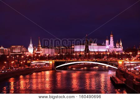 Night view Kremlin from the Moskva River in Moscow