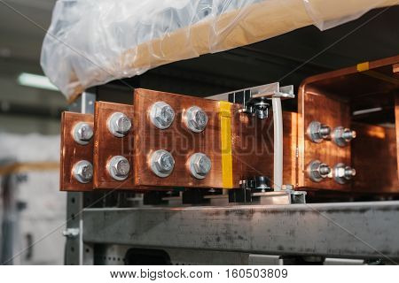 Copper busbar. Uninterrupted power. Electrical power. Assembly of low-voltage compartment