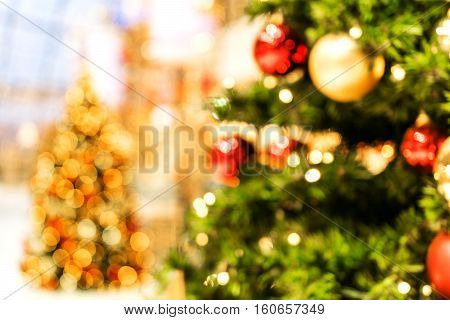 Christmas tree background. abstract bright blurred colorful background with shimmering glitter.