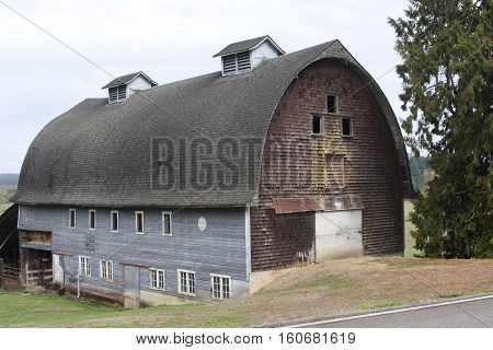 A delightful old barn is on the historic
register in Washington