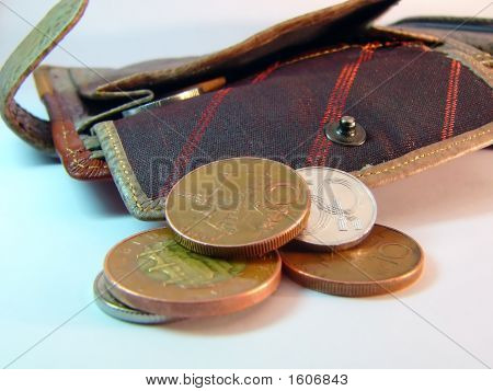 Cartera y moneda