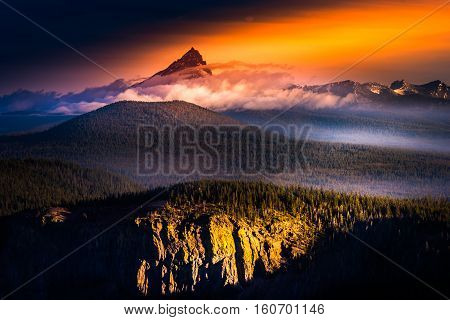 Morning Fog Mt Thielsen At Sunrise Oregon Landscape