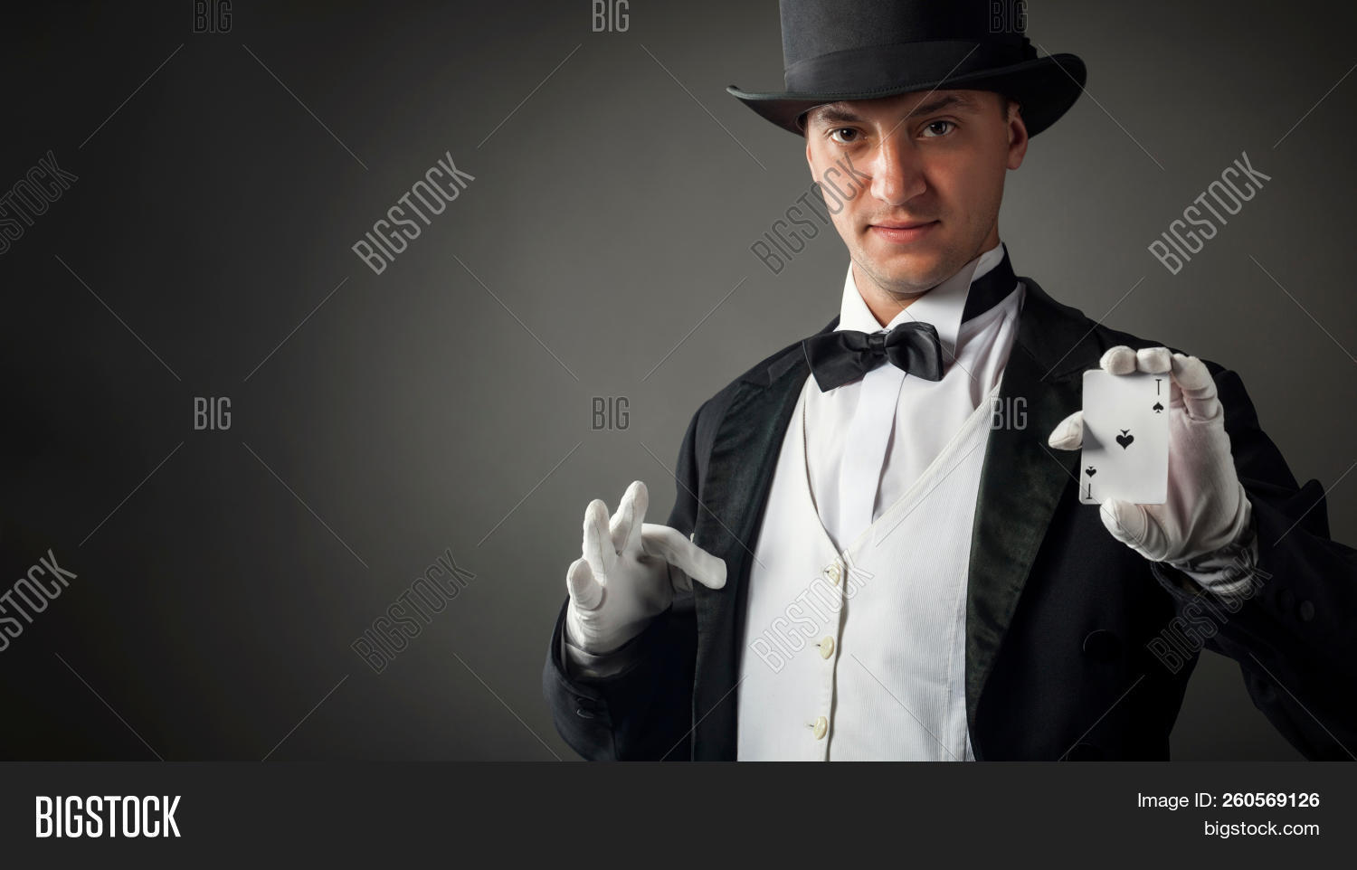 иллюзионист фокусник гипнотизёр. фокусник картина. игровой автомат illusionist. игра иллюзионист в автоматах. фокусник иллюзионист.