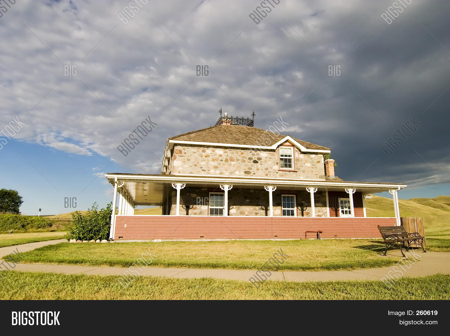 Old Stone House Image & Photo (Free Trial) Bigstock