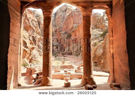 Vue depuis le jardin Hall, datées du 200BC-200AD, Petra, Jordanie