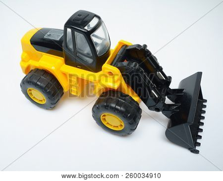 Toy Industrial Vehicle, Plastic Wheel Loader Excavator for Earth Moving Works at Construction Site, Miniature Earth Mover,  Frontend Loader with a Big Scoop, Heavy-Duty Bulldozer, Toy Loader Digger