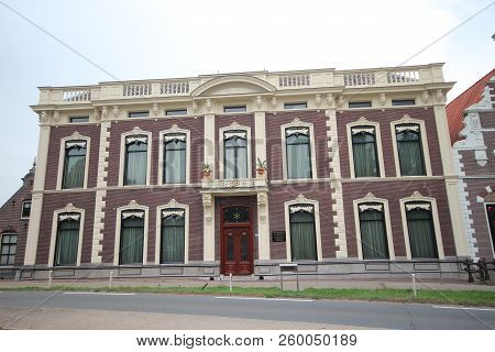 Old Building In Haastrecht Which Is Nowadays Museum Bisdom Van Vliet As Legacy Of The Family Bisdom 