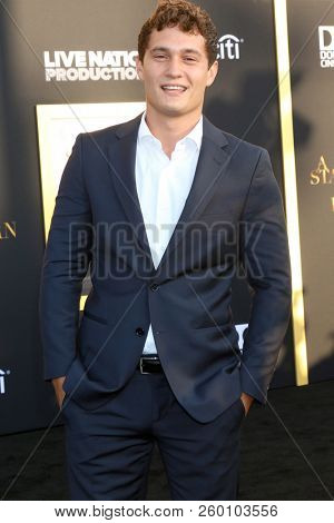 LOS ANGELES - SEP 24:  Rafi Gavron at the 