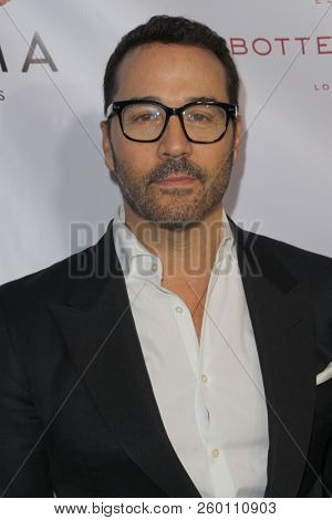 Jeremy Piven arrives at the 9th Annual Face Forward Gala at the Beverly Wilshire Hotel in Beverly Hills, CA on Sept. 22, 2018.