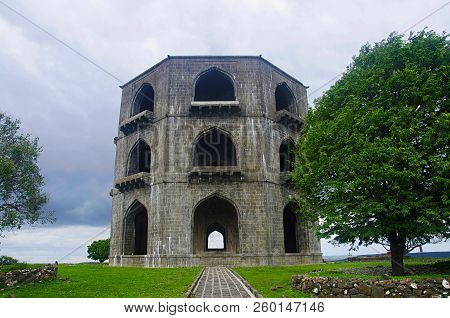 The Tomb Of Salabat Khan Ii Or Chandbiwi's Mahel Three-storey Stone Structure, 13 Km From Ahmednagar