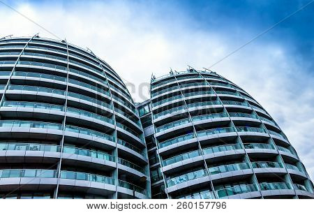 London, Uk - June 9, 2015: View Detail Of The Bulbous Architecture Of The Bezier Apartments On Old S