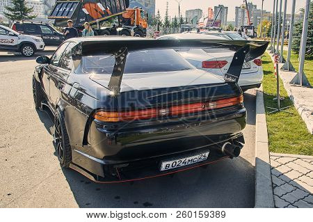 Krasnoyarsk, Russia - September 22, 2018: Exhibition Motor Expo Show Toyota Mark 2 Tuning Weather-cl