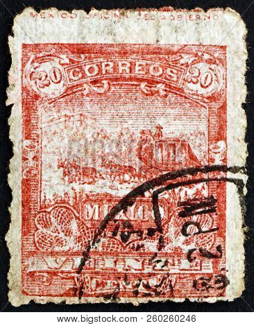 Mexico - Circa 1895: A Stamp Printed In Mexico Shows Mail Coach, Circa 1895