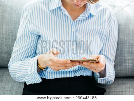 Paris, France - Sep 27, 2018: Detail Of Elegant Woman Testing The Newest Latest Iphone Xs And Xs Max