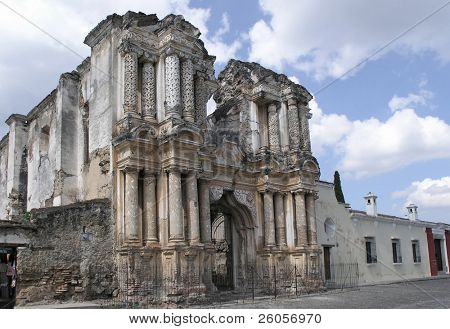 Antigua ruiny,