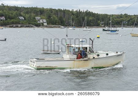 Southwest Harbor, Maine, Usa - September 21, 2018: Lobsterboat Jeremy Gage Crossing Southwest Harbor