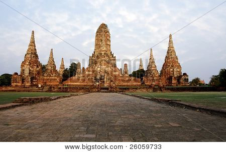 Wattanaram ชัยวัดริมแม่น้ำเจ้าพระยาเจ้าในอยุธยา