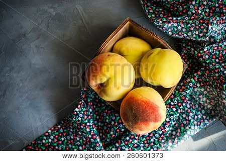 Organic Fresh Peach Bruit In Vintage Box With Copy Space