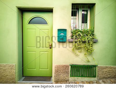 Green House Door - Eco Friendly Sustainable Architecture .