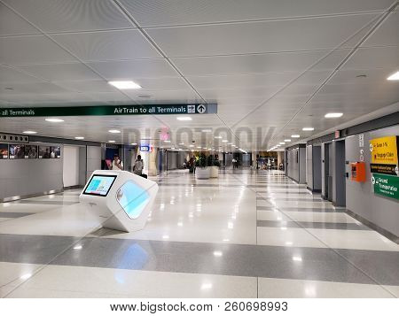 New York, Ny, Usa - September 6, 2018: Pedestrian Tunnel With Signs To Directing To Airtrain And All