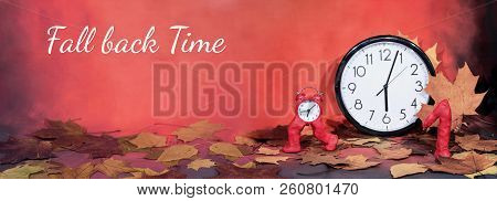 Daylight Saving Time. Wall Clock Going To Winter Time.