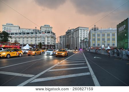 Moscow, Russia - September 22. 2018. Traffic On Teatralny Proezd One Of Main Streets