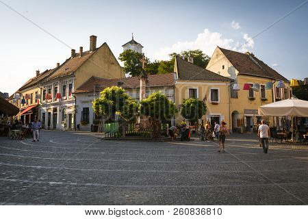 Szentendre, Hungary - August 17, 2018: People In The Main Square Of The Old Town Of Szentendre In Hu
