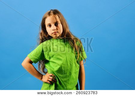 Kid Poses As Bgirl In Cool Style
