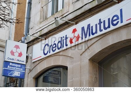 Bordeaux , Aquitaine / France - 01 15 2020 : Credit Mutuel French Sign Bank Logo Office Signage On B