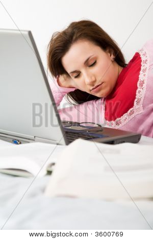 Addormentati mentre studiava