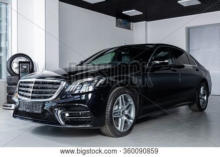 Novosibirsk, Russia - April  02, 2020  Black Luxury Mercedes-benz S-class, Front View.  New Expensiv