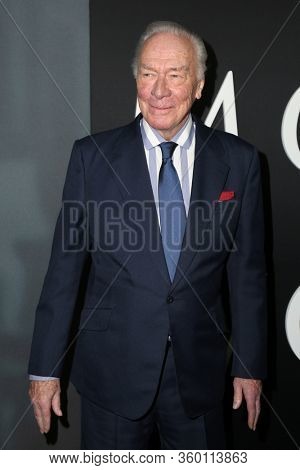 LOS ANGELES - DEC 18:  Christopher Plummer at the 