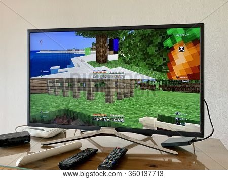 05.04.2020 Cyprus Paphos Tv Set Computer With Minecraft Computer Game On Screen In The Home During Q